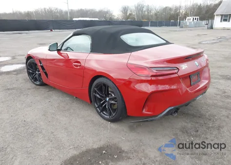 2024 BMW Z4 Sdrive30I z USA, uszkodzony, nr VIN WBAHF3C05RWY33458